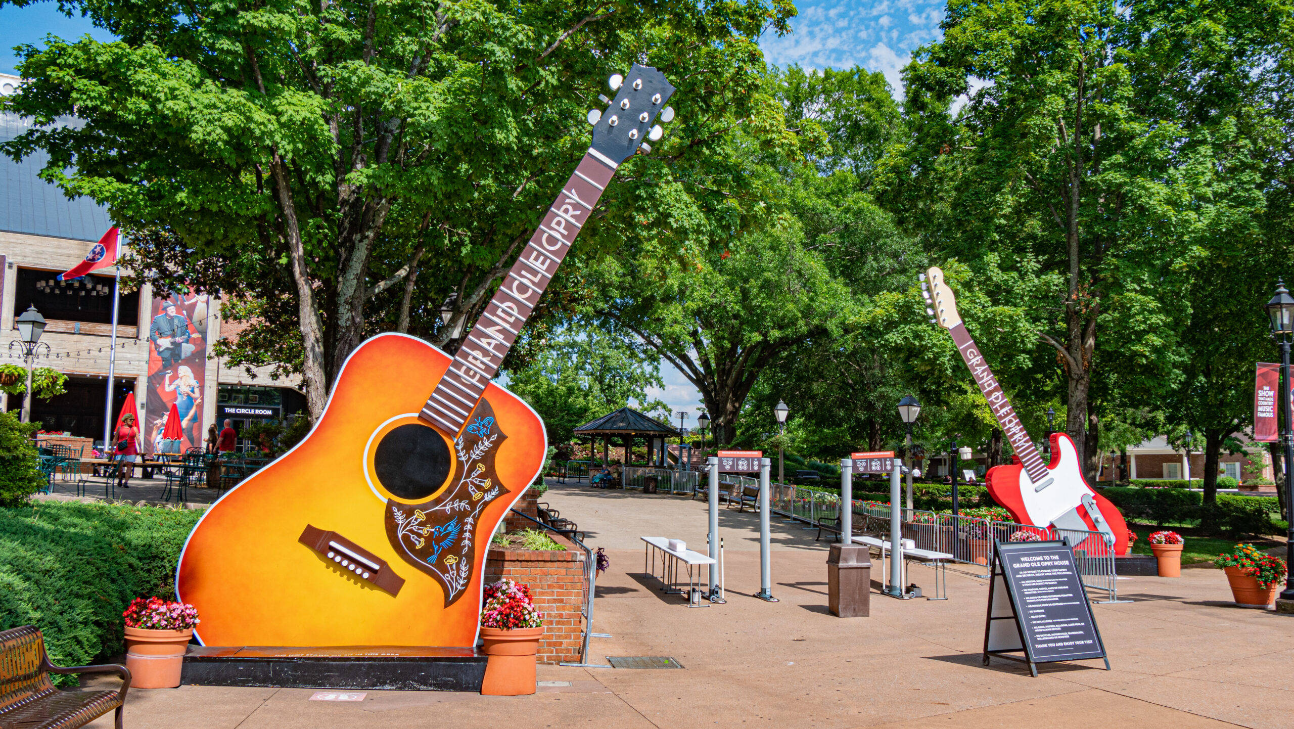 Huge guitars at Grand Ole Opry – NASHVILLE, USA – JUNE 15, 2019